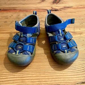 Kids' Keen Newport H2 Waterproof Hiking Sandals Size EU 23/US 7
